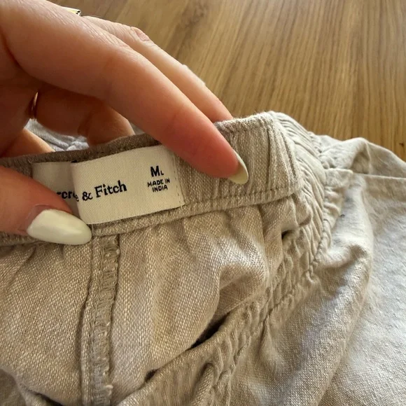 Abercrombie Linen Pants - Picture 2 of 3